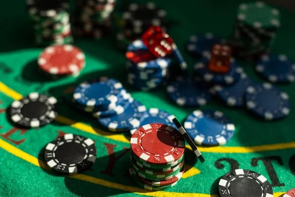indovip live-dealer blackjack table with multi-camera feed